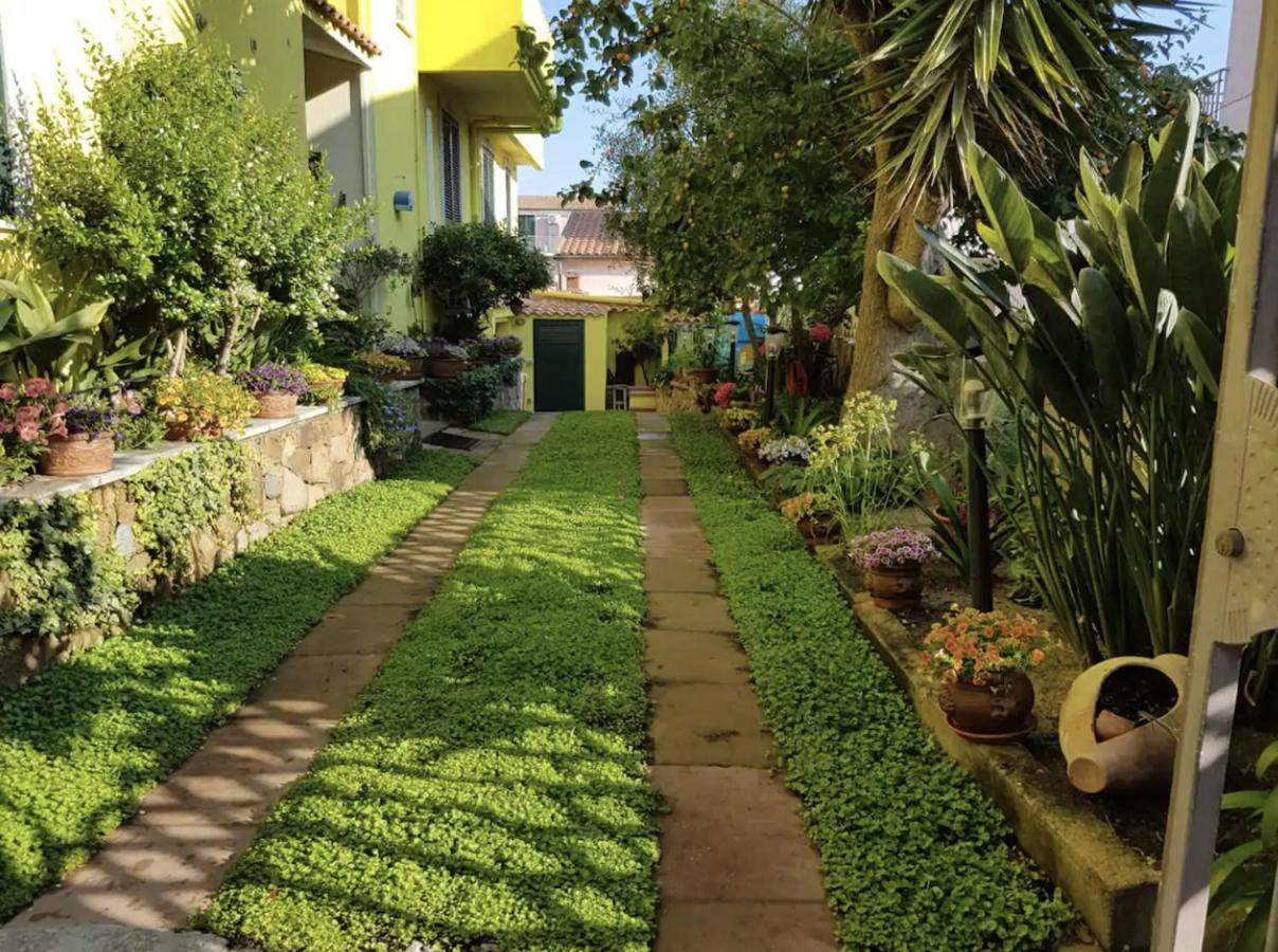 Lovely Flat In Northern Sardinia Valledoria  Exterior photo