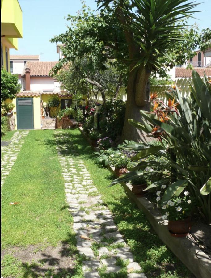 Lovely Flat In Northern Sardinia Valledoria  Exterior photo