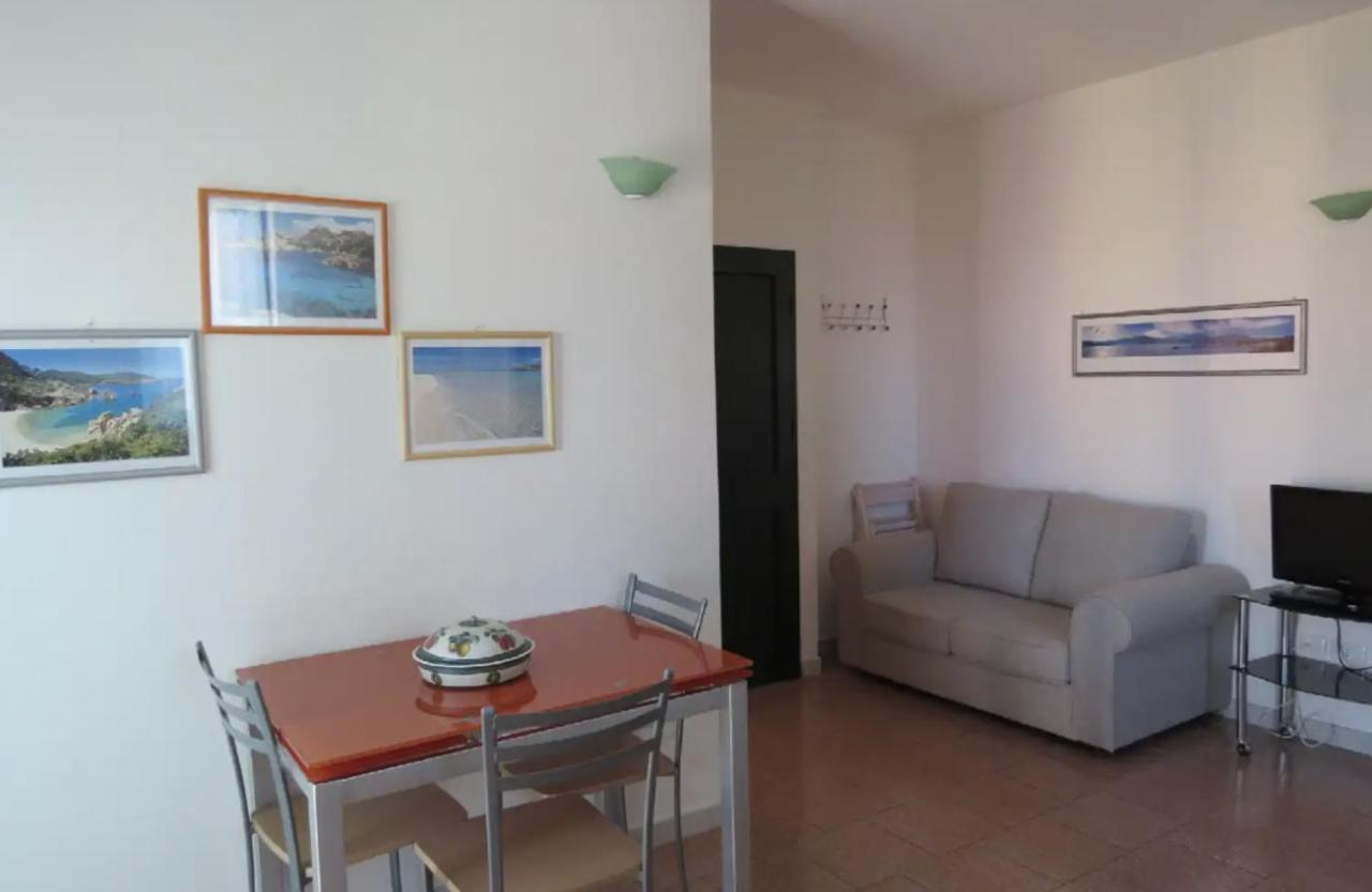 Lovely Flat In Northern Sardinia Valledoria  Exterior photo